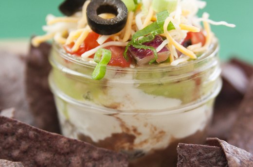 7 Great Dips for Dunking Your Food