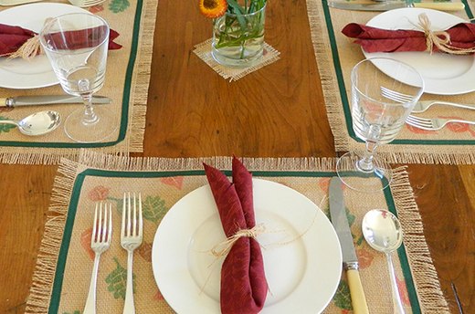 Get Crafty: Fall Leaves Placemats