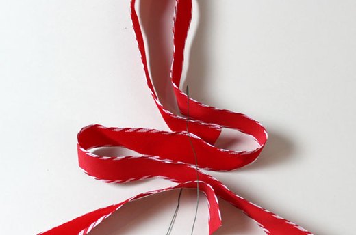Tie the Ribbon
