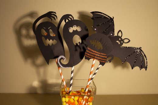 How to Make Halloween Shadow Puppets