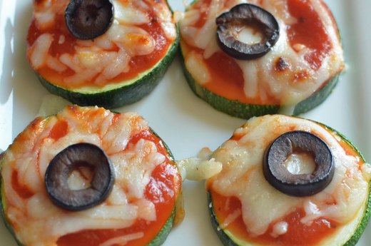 Zucchini Mini Pizzas