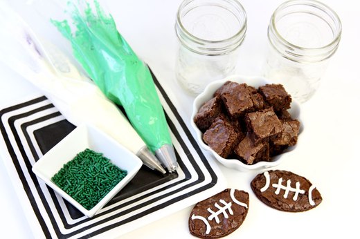Layering Mason Jar Treats