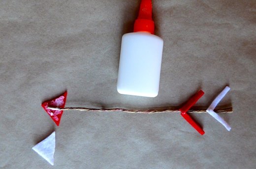 Make an Arrow With Wire and Felt