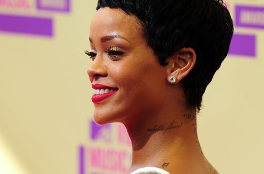 Red Carpet Roundup: 10 Best Dressed at the VMAs