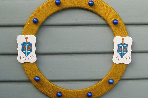 Finished Dreidel Wreath