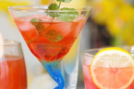 Celebrate Spring with 10 Refreshing Cocktails