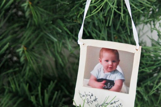 8 Homemade Christmas Ornaments to Make With Kids