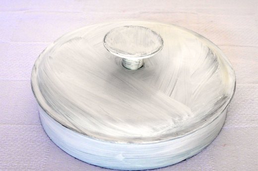 Priming the Lids