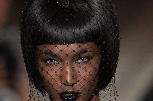 Lips: Back in Black