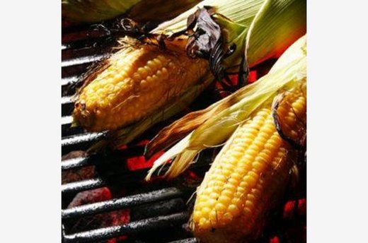 Grilled Corn and Garlic Butter