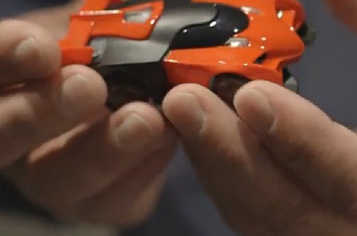 Anki DRIVE: Video Game Meets Slotcar Racing
