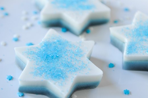 Coconut Blueberry Gelatin Stars