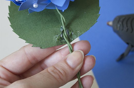 Attach the Leaves