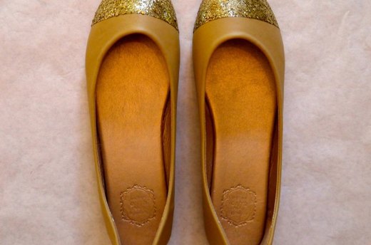 Cap-Toe Flats