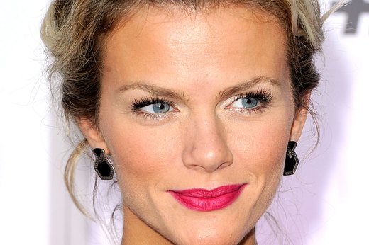 Makeup Looks to Go With Bold Lips