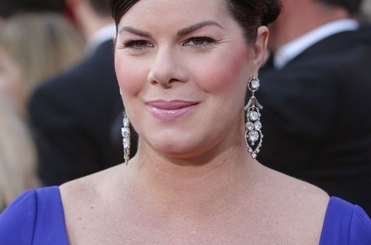 Marcia Gay Harden's Helmet Hair at the 2004 Oscars