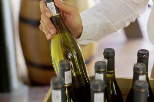 Wine Buying Tips for Party Hosts