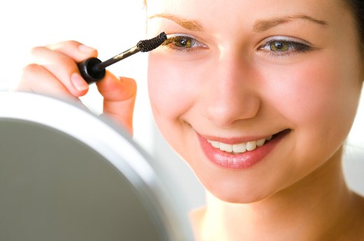 Lash-Growing Mascara