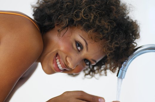 Natural Products That Fight Acne