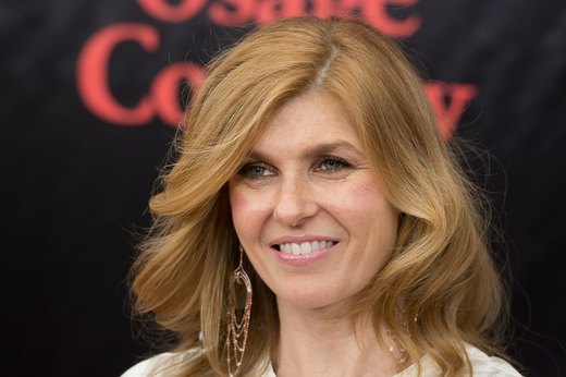 10 Chic Hairstyles for Women Over 40