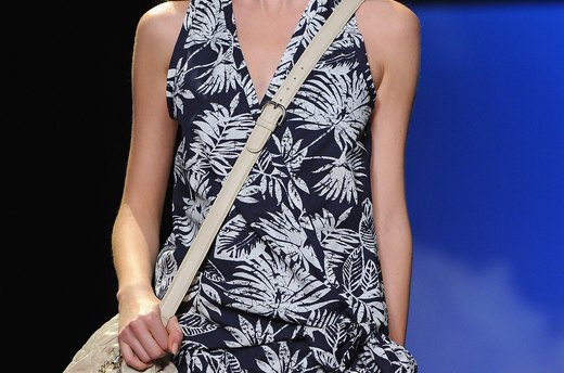 Rock the Boat with 8 Nautical Looks