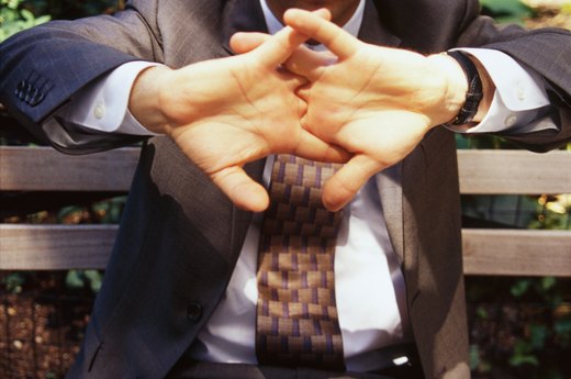 Cracking Your Knuckles Causes Arthritis