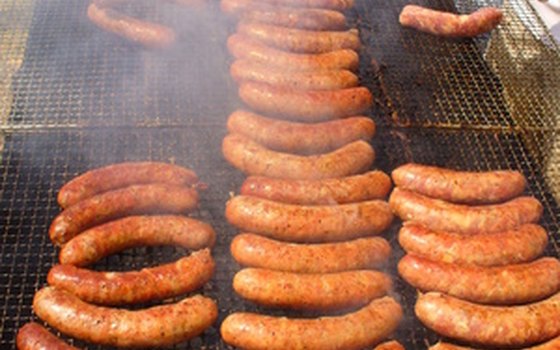 A fritanga is a platter of fried meats, including sausage.