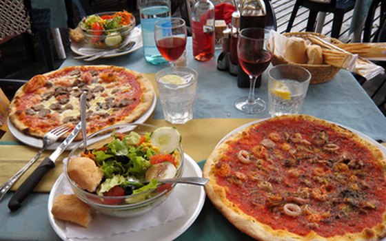 Taste the best food and wine on an Italian mini-tour
