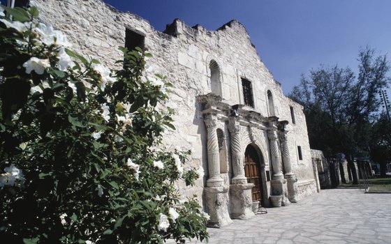Visit the site of the Battle of the Alamo on an escorted bus trip from San Antonio.