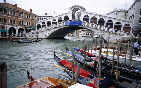 See Venice through the eyes of the masters of English literature.