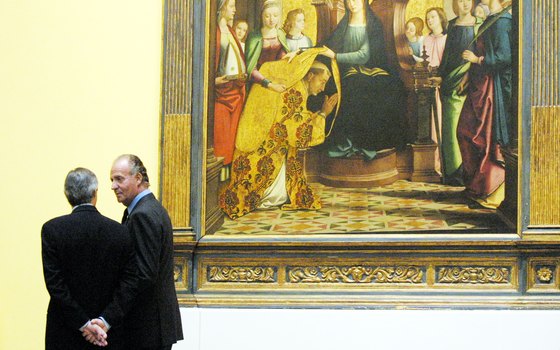 Spain's King Juan Carlos I visits the Meadows Museum at Southern Methodist University.