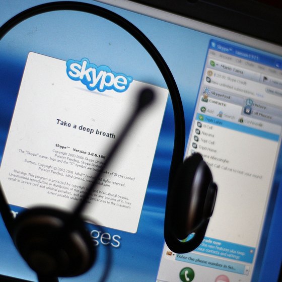 What is the invisible status in skype? | it still works