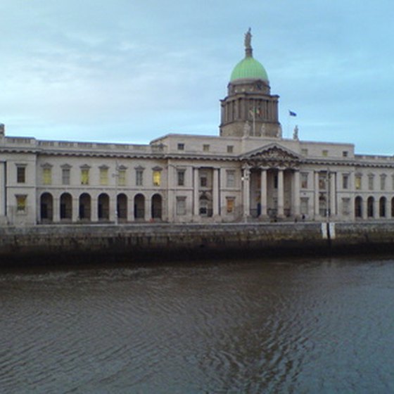 Customs House, one of Dublin's major landmarks, overlooks the River Liffey.