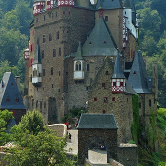 During some tours of German wine regions, particpants drive by the Burg Eltz.