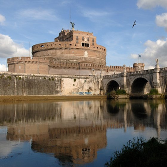 Castel Sant'Angelo is the backdrop for Easter Monday fireworks