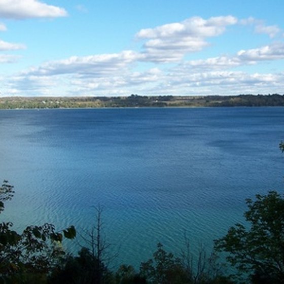 Ontario is home to more than 400,000 lakes.