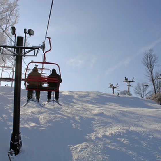 Riudosa visitors can check out the slopes at Ski Apache or other nearby resorts.