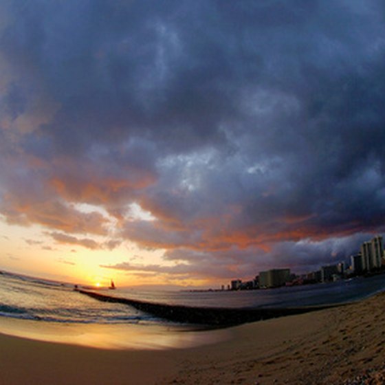 To have Waikiki all to yourself, travel in spring or fall.