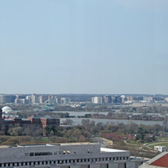 A view of Washington DC, including the famous Washington Monument.