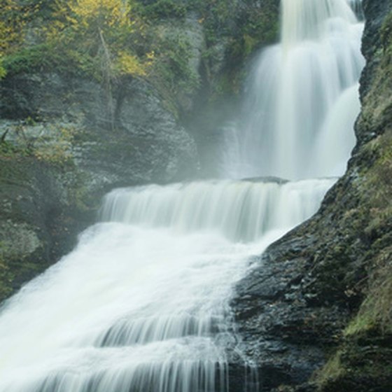 Pennsylvania features mountain vistas and valleys with lakes, streams and waterfalls.