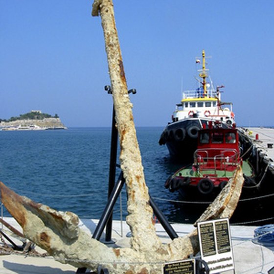 Çanakkale is home to fishing towns and ancient ruins.