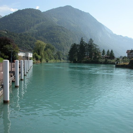 Interlaken blends beautiful scenery with a convenient location near the capital.