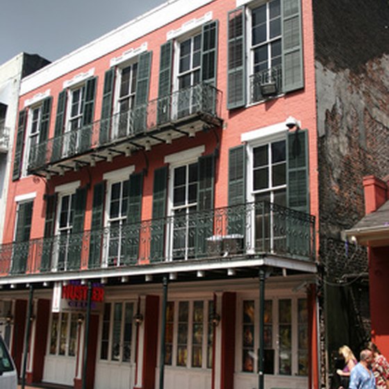 New Orleans has several romantic hotels.