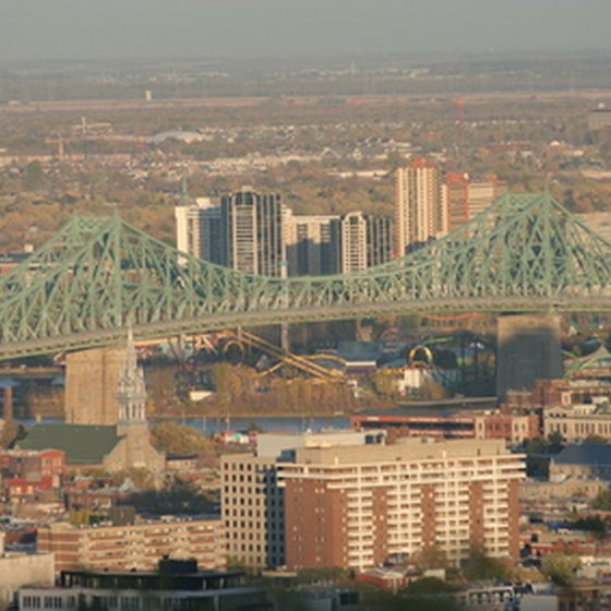 Many family resorts are located in the heart of Montreal.