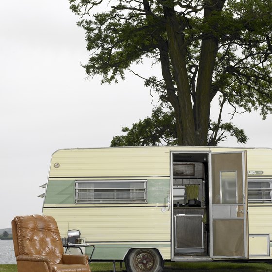 RV camping at Kentucky Lake provides vacation relaxation and outdoor fun.