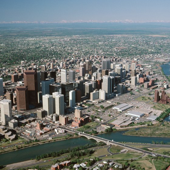 A number of specialized bus tours help visitors explore everything Calgary has to offer.