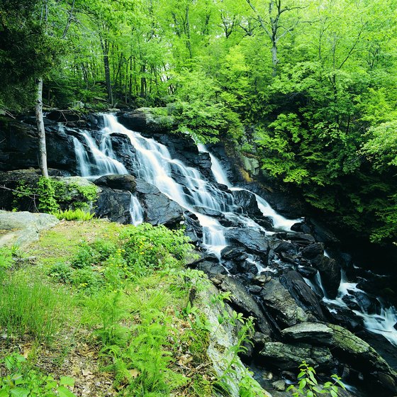 Some Connecticut hiking trails might lead to waterfalls.
