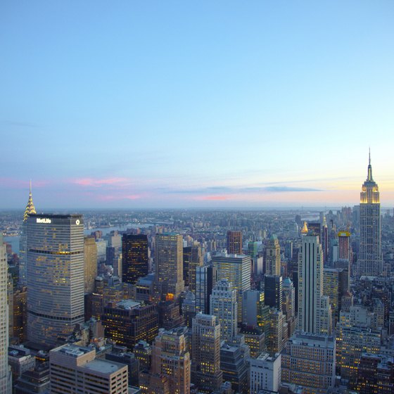 The Empire State Building is one of the many attractions within walking distance of New York hotels.
