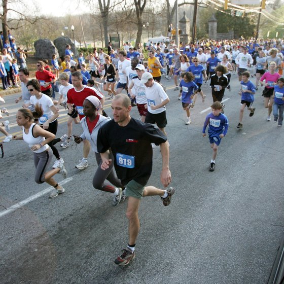 Couples can enjoy a stroll or run together in Piedmont Park.