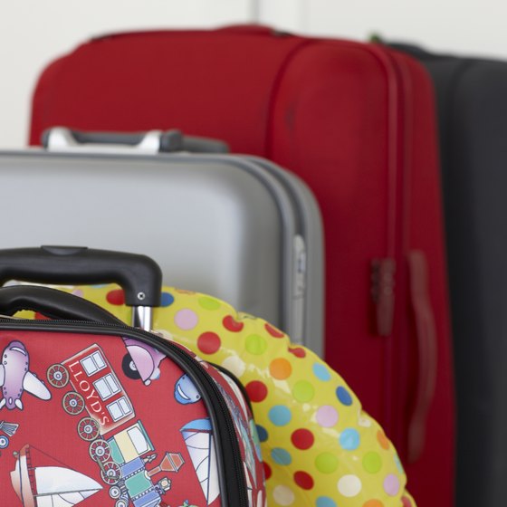 Stay informed of the rules to pack properly for your airplane ride.